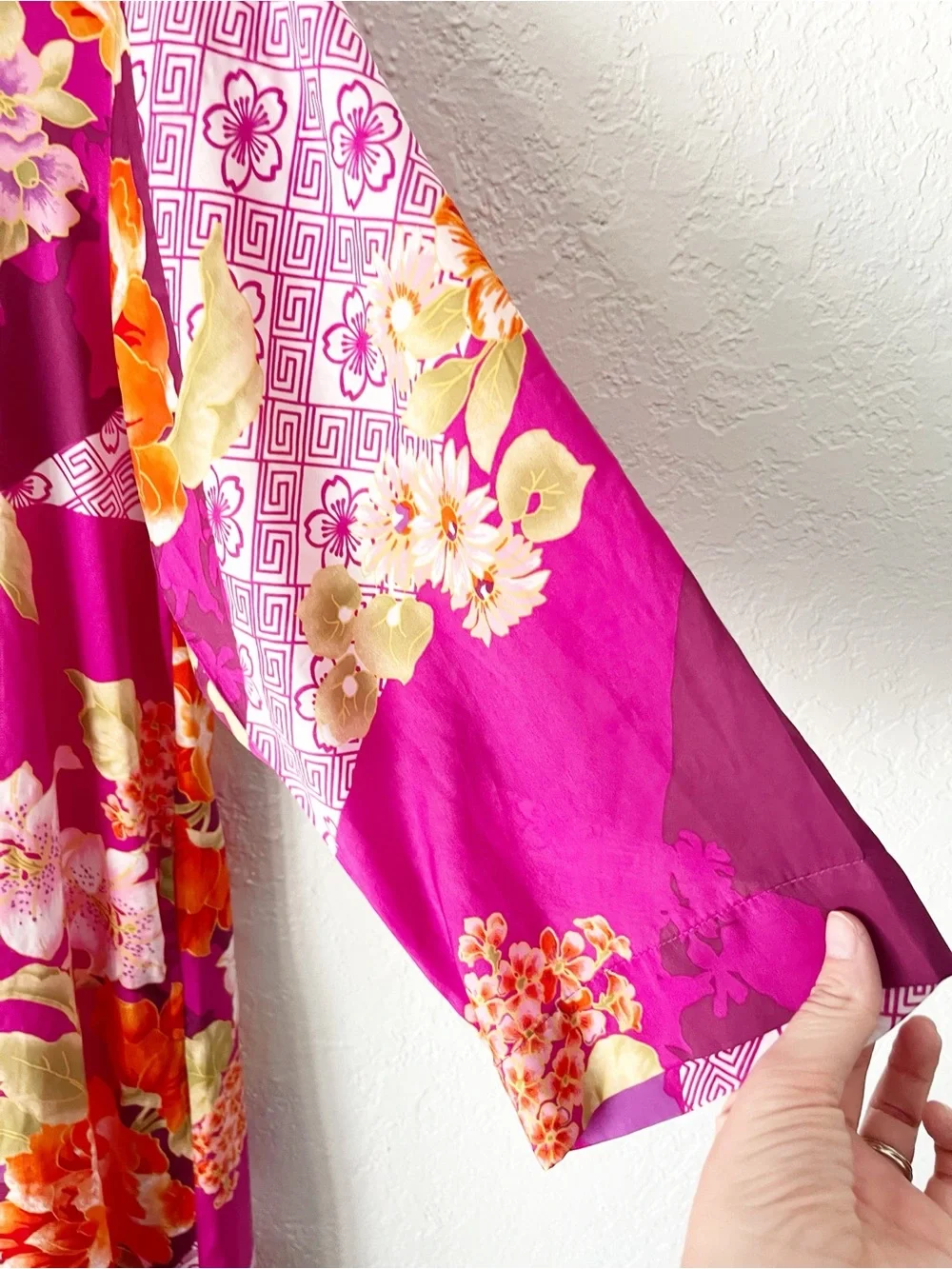 Natori caftan women